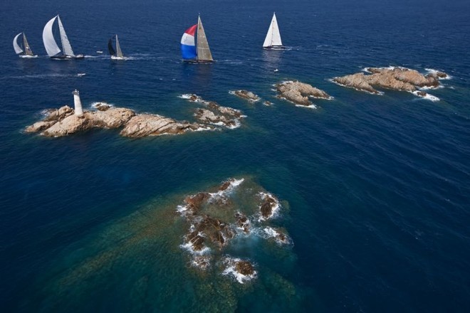 Maxi fleet rounding Monaci Island - Maxi Yacht Rolex Cup ©  Rolex / Carlo Borlenghi http://www.carloborlenghi.net